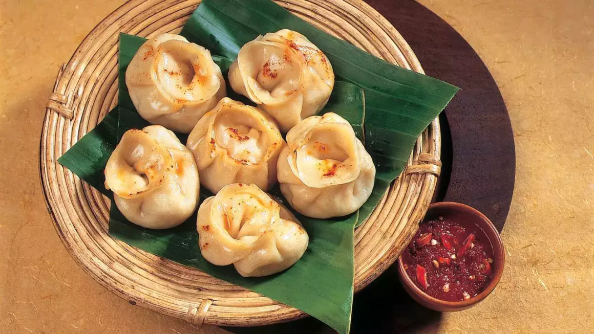 Ragi Momo